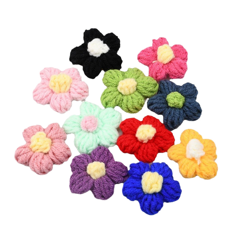 Handmade Crochet Five Petal Fl - Craft Embellishments recension och pris