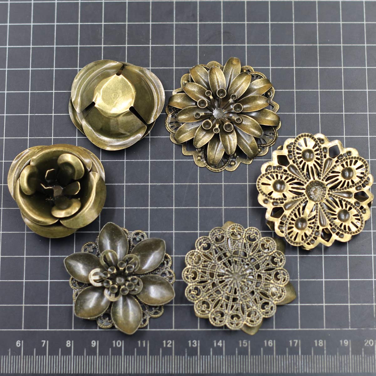 6Pcs Embellishments Combinatio - Craft Embellishments recension och pris